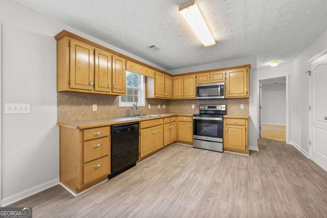 70 Clover Valley Drive, Covington, GA 30016