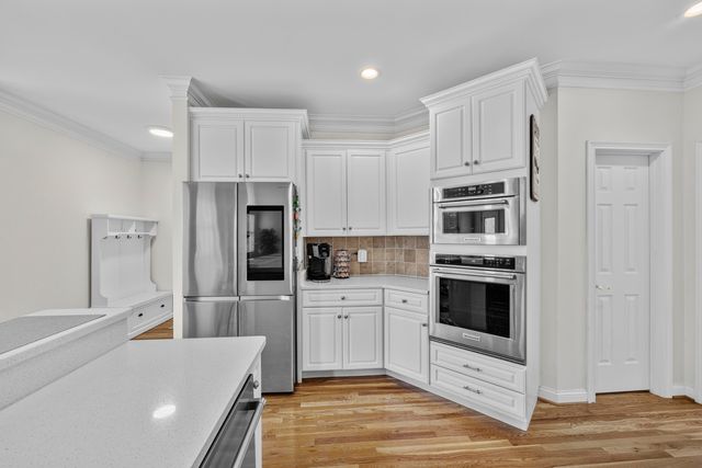 1268 Cape Cod Circle, Lexington, KY 40504