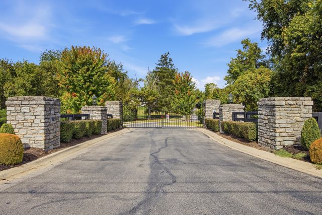 1268 Cape Cod Circle, Lexington, KY 40504