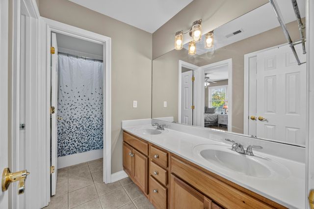 1268 Cape Cod Circle, Lexington, KY 40504