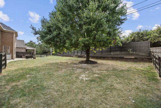 1268 Cape Cod Circle, Lexington, KY 40504