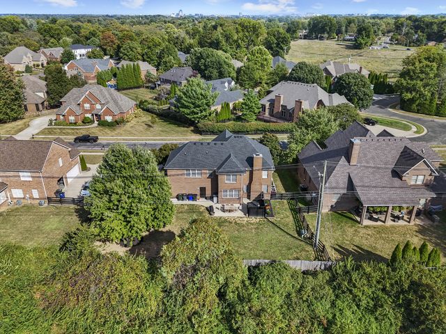 1268 Cape Cod Circle, Lexington, KY 40504