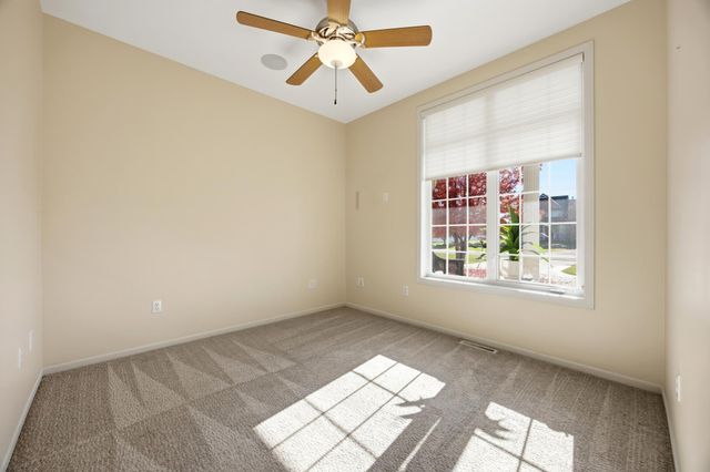 215 51st Avenue E, West Fargo, ND 58078