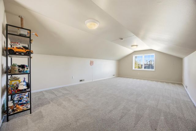 215 51st Avenue E, West Fargo, ND 58078