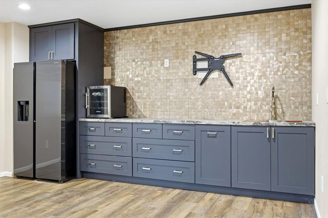 215 51st Avenue E, West Fargo, ND 58078