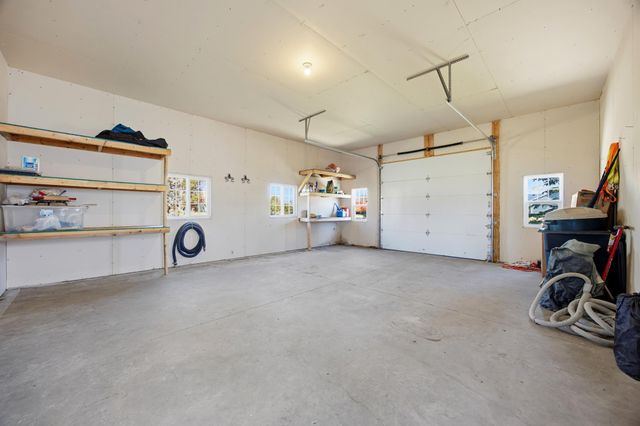 215 51st Avenue E, West Fargo, ND 58078