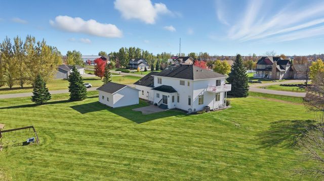 215 51st Avenue E, West Fargo, ND 58078