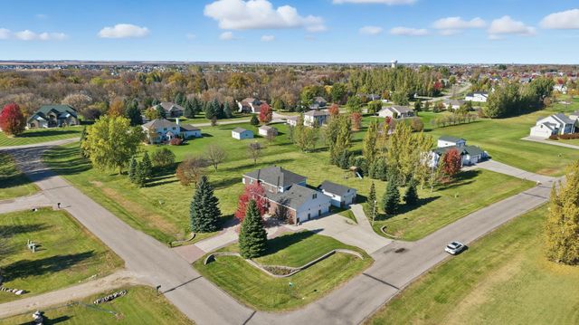 215 51st Avenue E, West Fargo, ND 58078