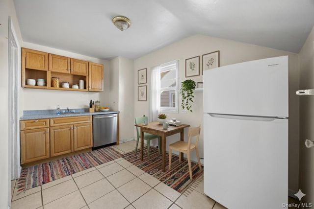 4450 Hill Avenue, Bronx, NY 10466