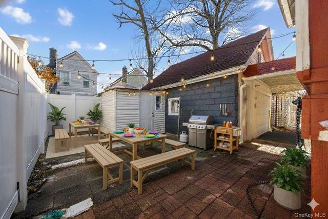 4450 Hill Avenue, Bronx, NY 10466