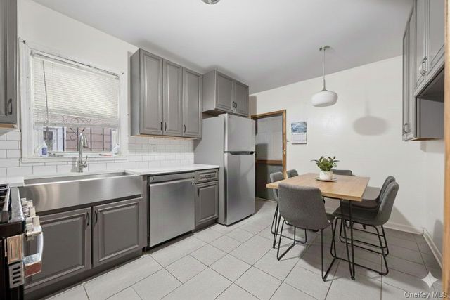 4450 Hill Avenue, Bronx, NY 10466