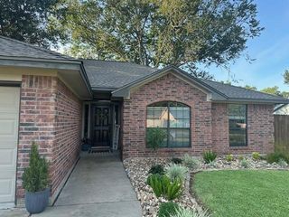 14 Nelson Court, Jones Creek, TX 77541