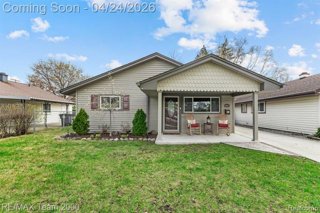 8003 Roosevelt Street, Taylor, MI 48180