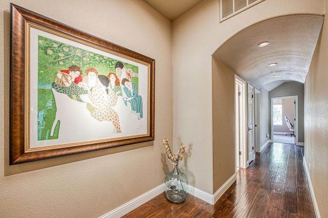 9212 N Maiden Lane, Fresno, CA 93720