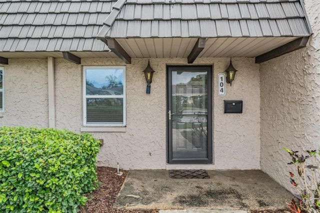 104 CORDOVA GREEN, Seminole, FL 33777