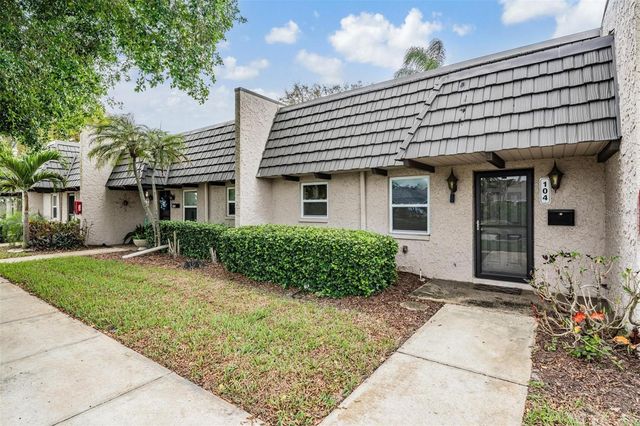 104 CORDOVA GREEN, Seminole, FL 33777