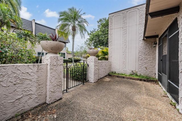 104 CORDOVA GREEN, Seminole, FL 33777