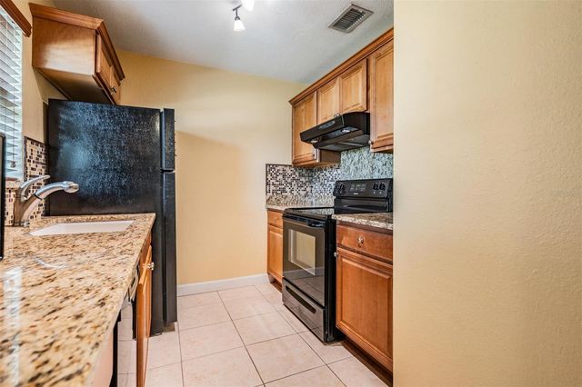 104 CORDOVA GREEN, Seminole, FL 33777