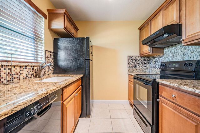 104 CORDOVA GREEN, Seminole, FL 33777