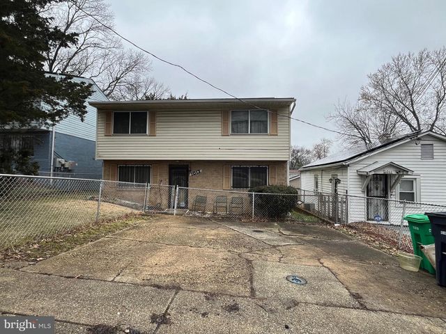 1013 KAYAK AVE, Capitol Heights, MD 20743