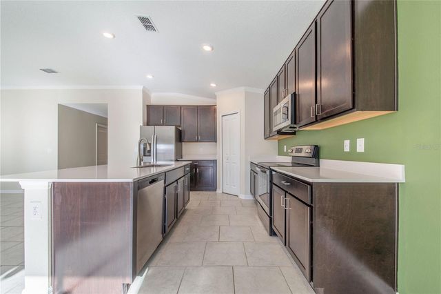 355 ESTATES COURT, Haines City, FL 33844