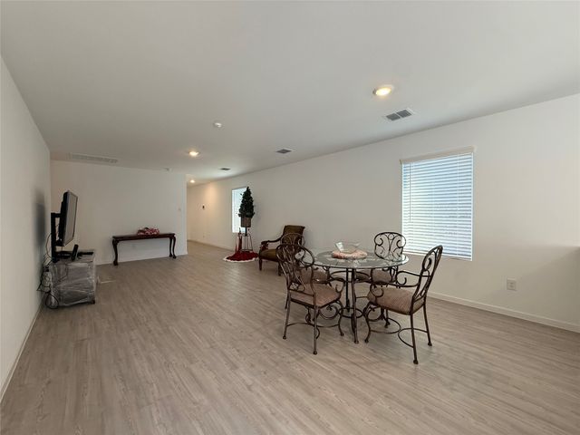 1805 Goose Pond Road, Forney, TX 75126