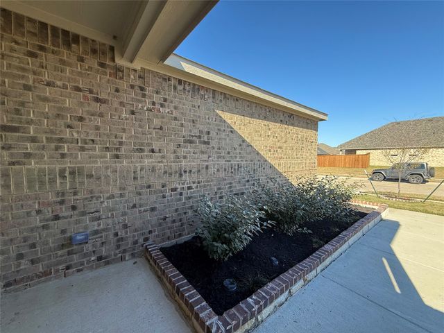 1805 Goose Pond Road, Forney, TX 75126