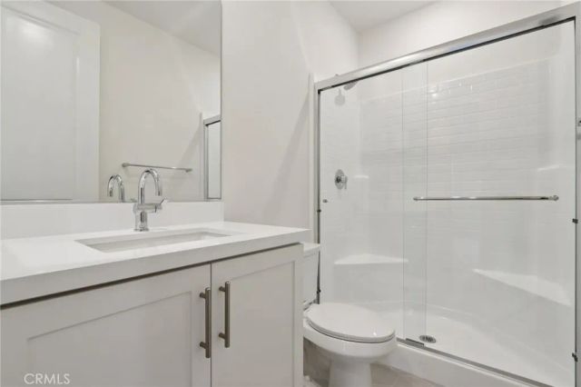15919 Conservatory Drive, Fontana, CA 92336