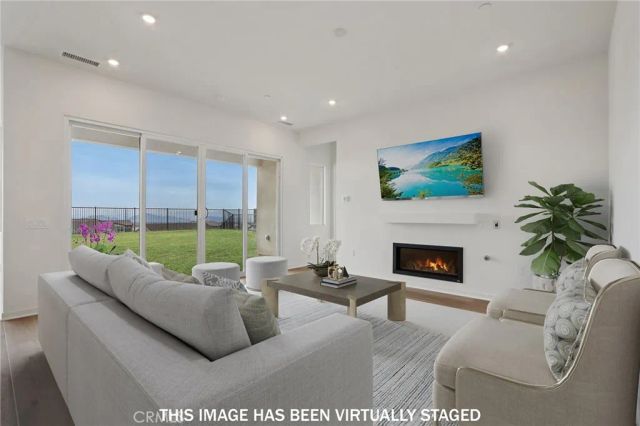 15919 Conservatory Drive, Fontana, CA 92336