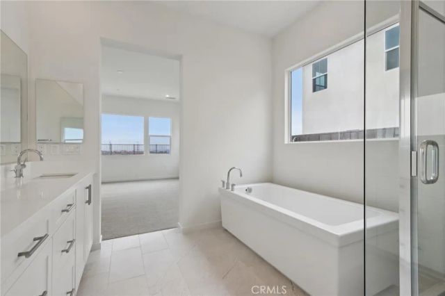 15919 Conservatory Drive, Fontana, CA 92336