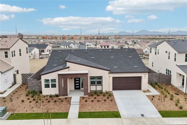 15919 Conservatory Drive, Fontana, CA 92336