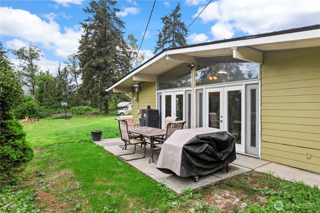 7023 126th Street E, Puyallup, WA 98373