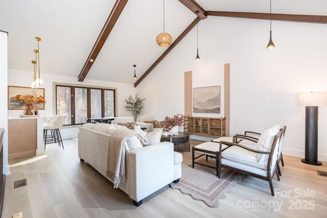 32 Bowen Drive, Belmont, NC 28012