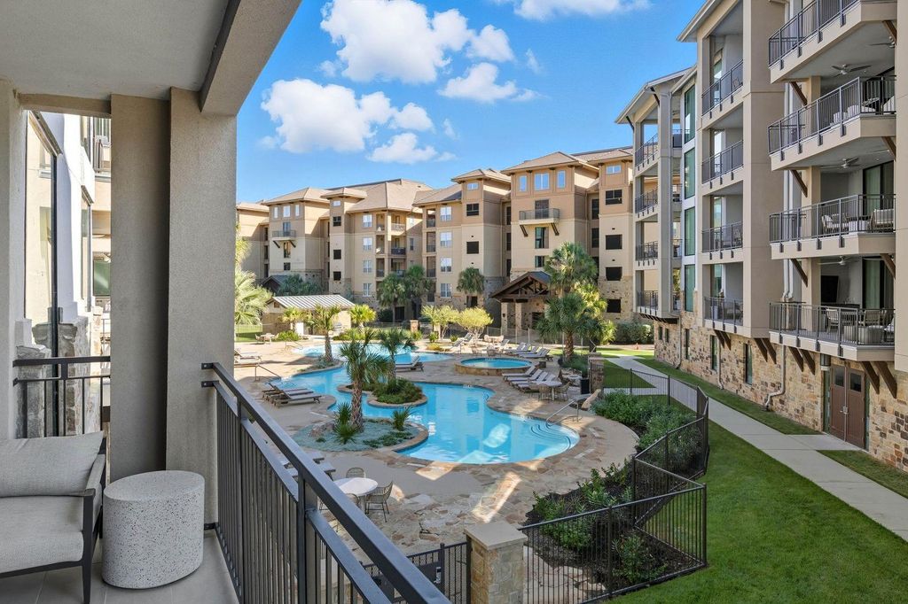 82 Island DR 8202, Horseshoe Bay, TX 78657