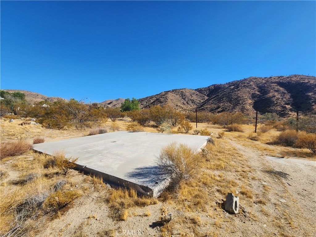 Image 14 of property listing at 29 Palms Highway, Morongo Valley, CA 92256