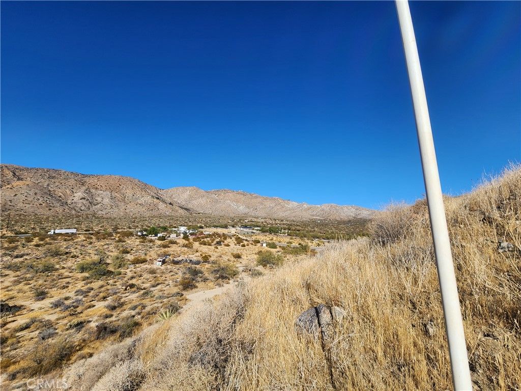 Image 5 of property listing at 29 Palms Highway, Morongo Valley, CA 92256
