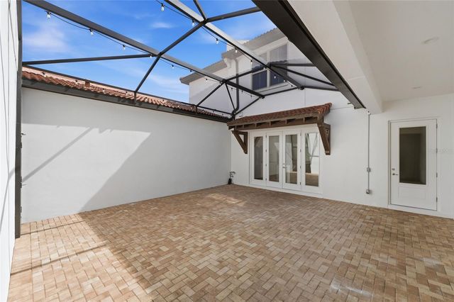 8807 FOUNTAIN PALM ALY, Winter Garden, FL 34787