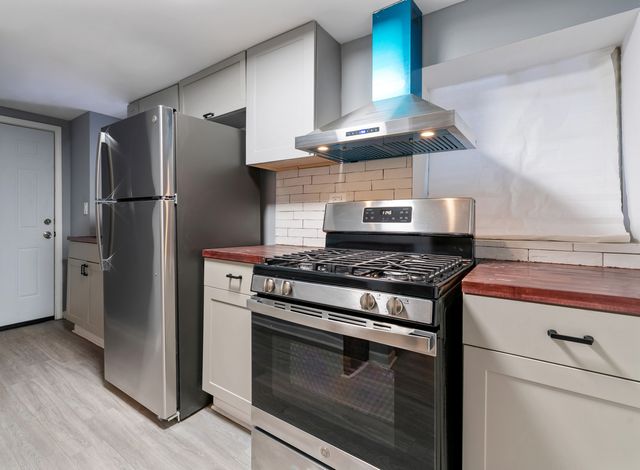 5431 S Indiana Avenue G, Chicago, IL 60615