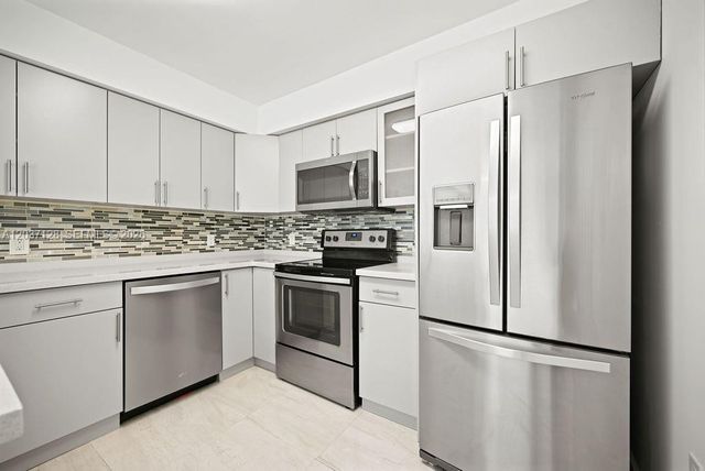 4420 NW 107th Avenue 107, Doral, FL 33178