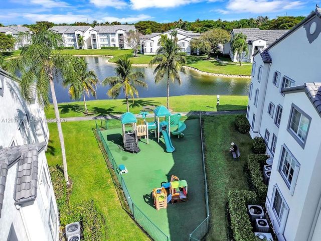 4420 NW 107th Avenue 107, Doral, FL 33178