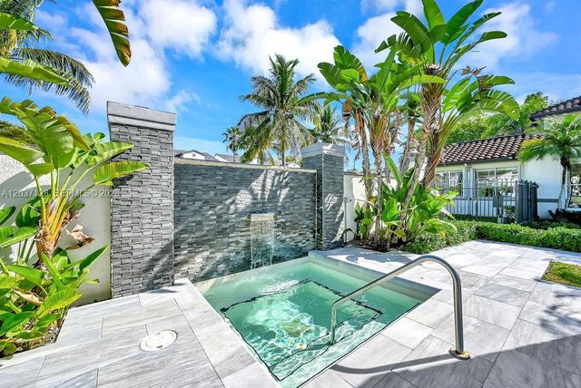 4420 NW 107th Avenue 107, Doral, FL 33178