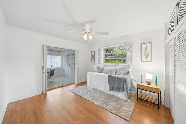 5501 Monroe Street, Hollywood, FL 33021
