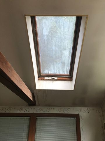170 Bradley St, Lowell, MA 01850