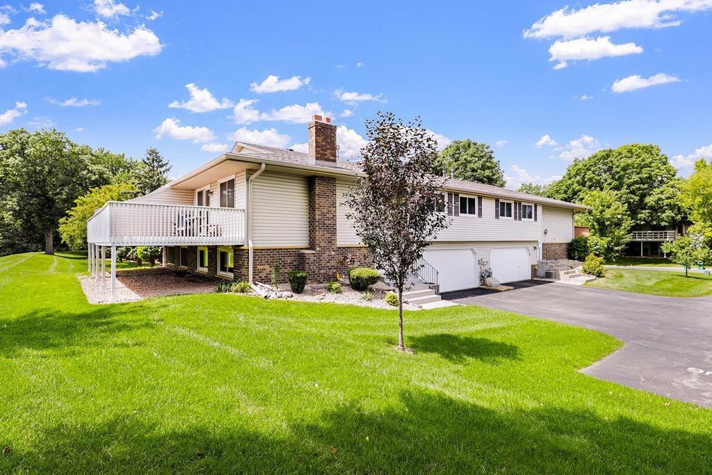 1023 E 145th Street, Burnsville, MN 55337