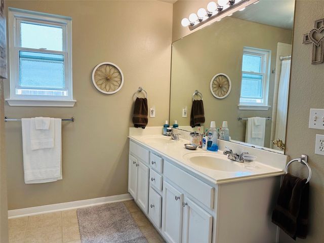 1311 Mason Creek BLVD, Leander, TX 78641