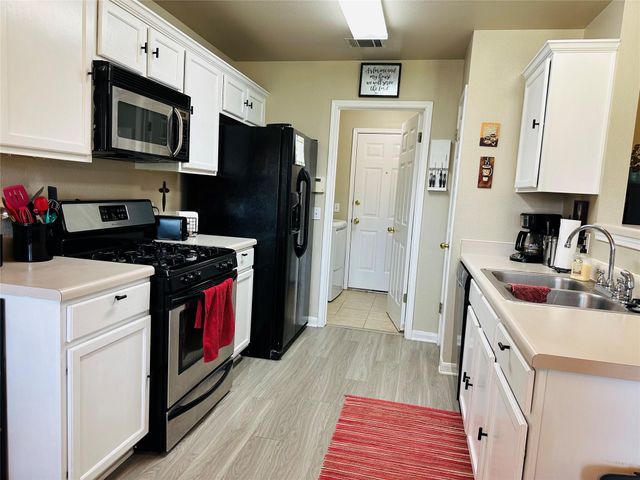 1311 Mason Creek BLVD, Leander, TX 78641