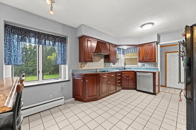 3632 S 60th STREET, Milwaukee, WI 53220