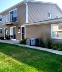 7927 164th Place 236, Tinley Park, IL 60477