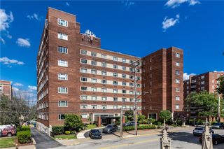 128 N Craig 416, Oakland, PA 15213