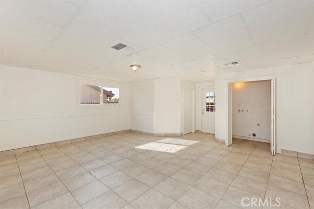 12650 Running Deer Road, Apple Valley, CA 92308